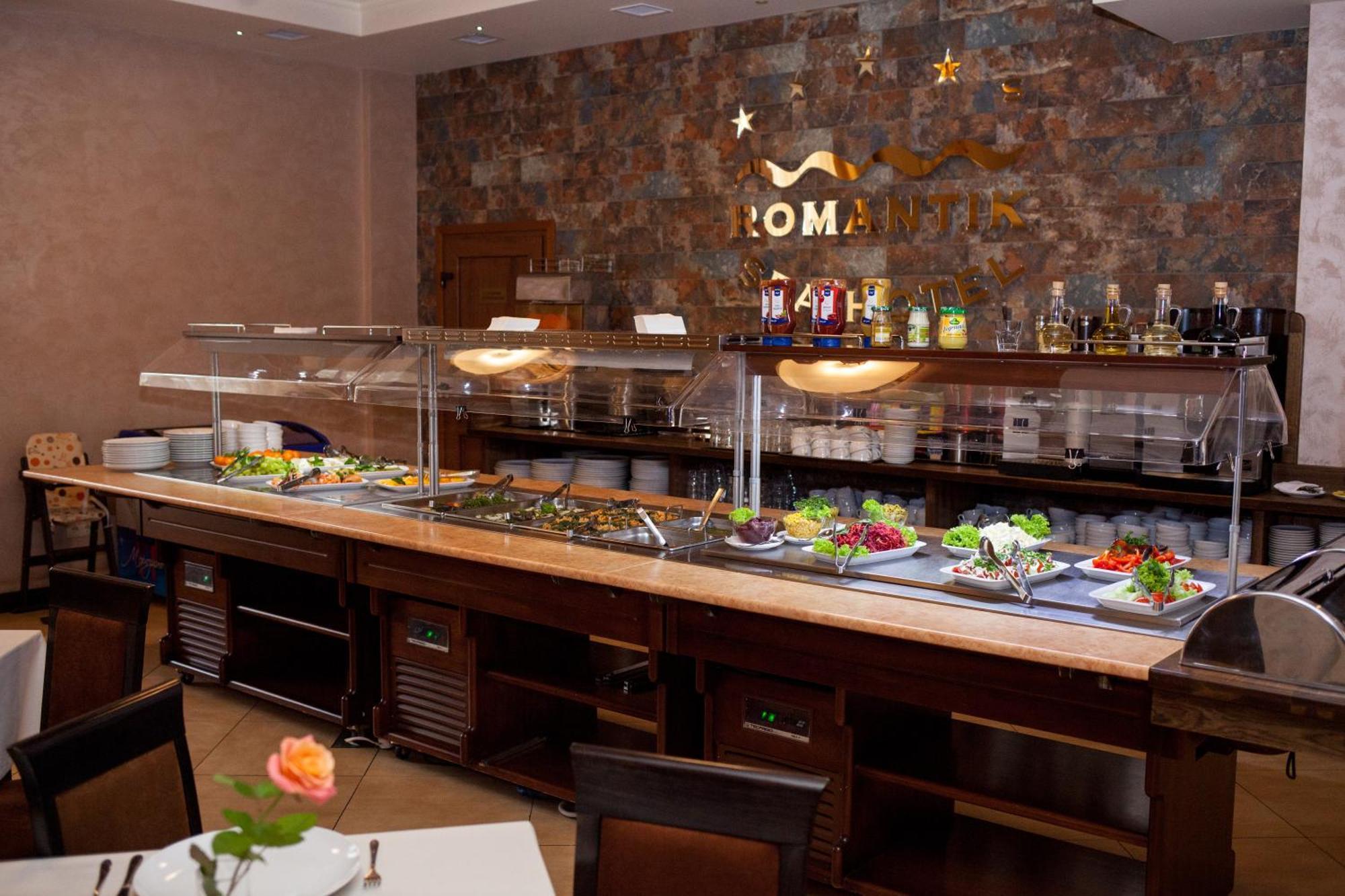 Romantik Spa Hotel ยาเรมชา ภายนอก รูปภาพ